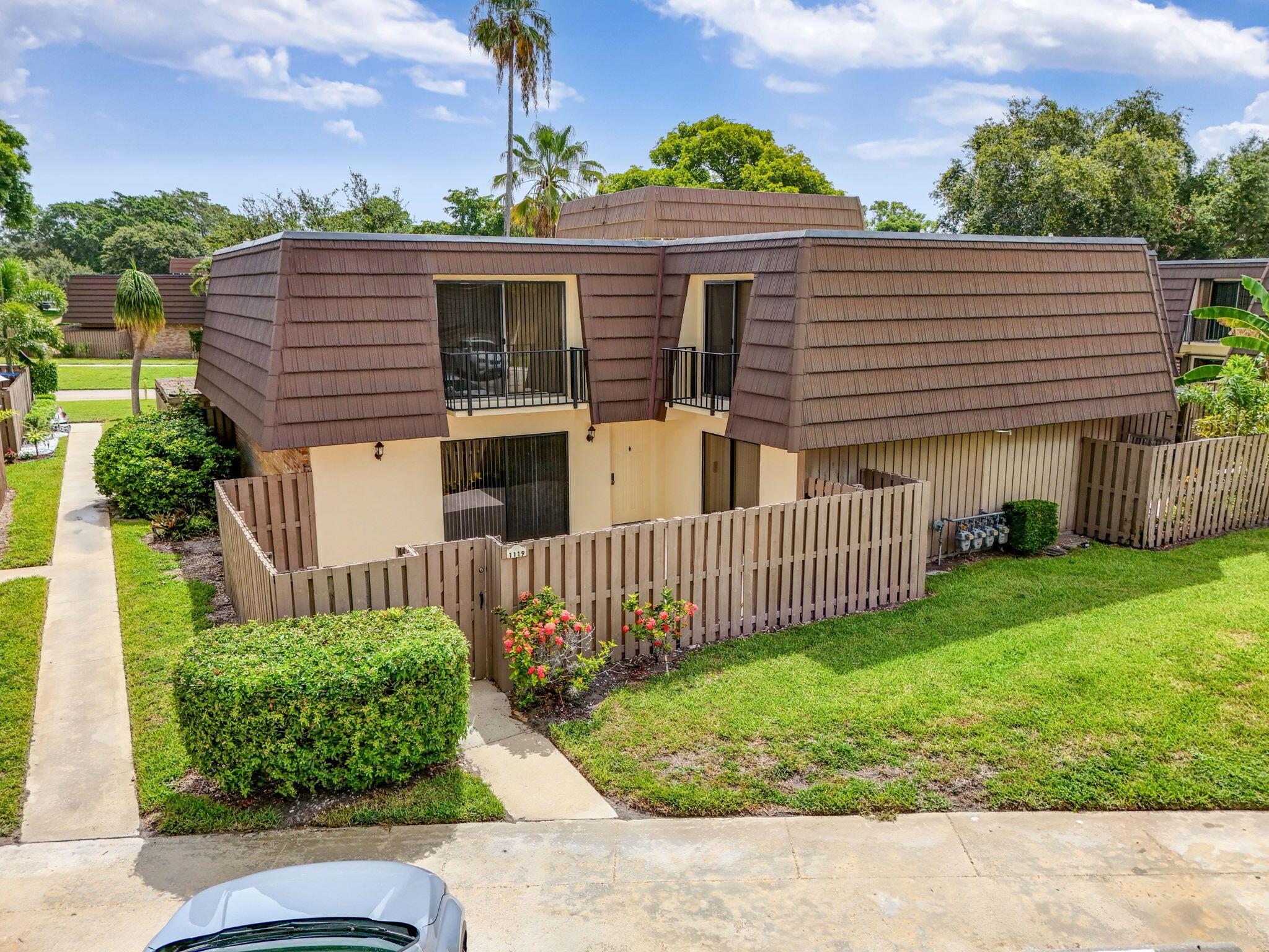 1119 11th Court Unit , Palm Beach Gardens, Florida 33410