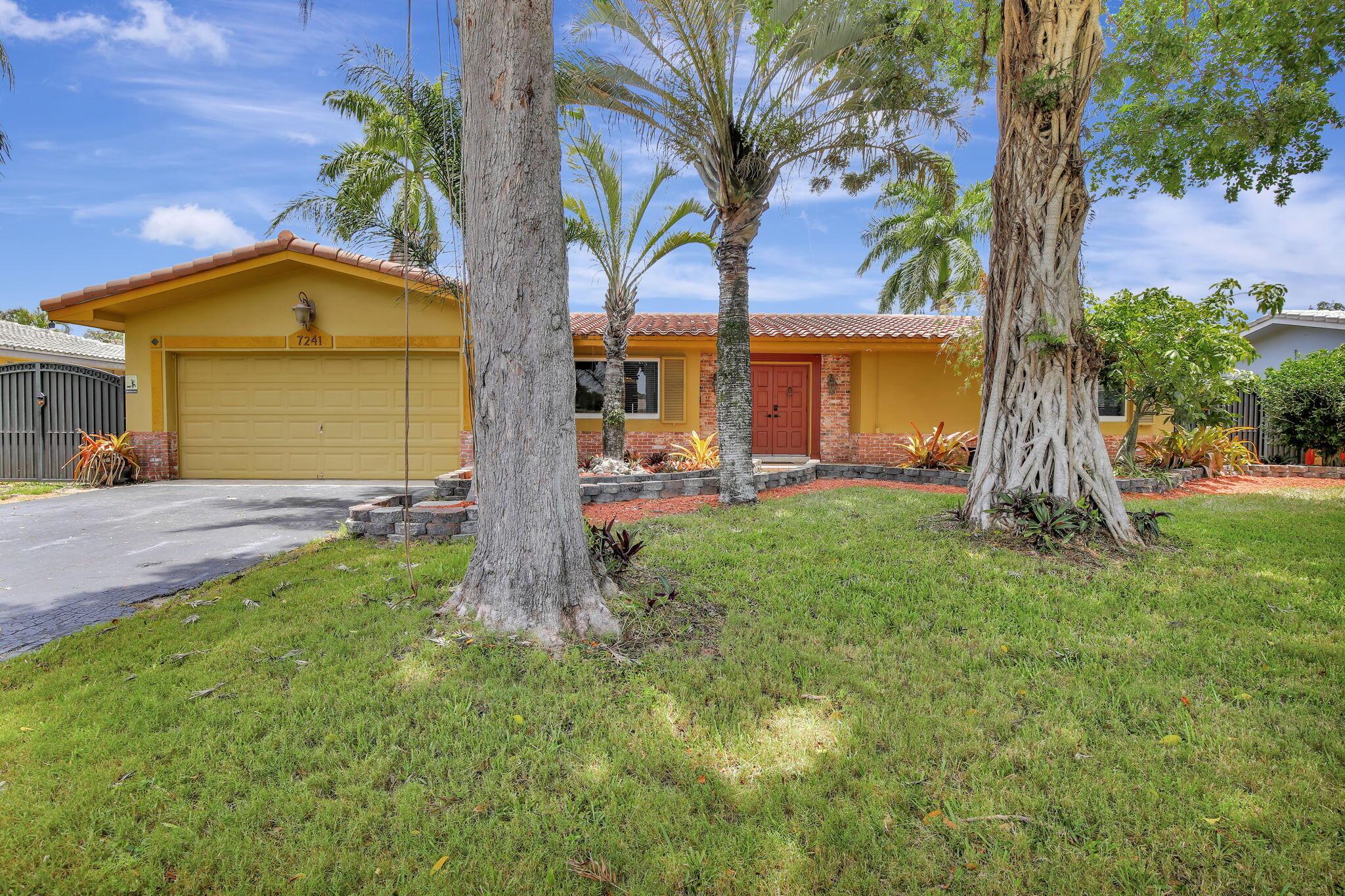 7241 10th Court, Plantation, Florida 33313
