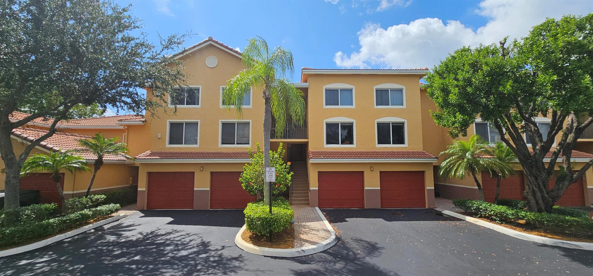 400 Scotia 203 Drive Unit 203, Hypoluxo, Florida 33462