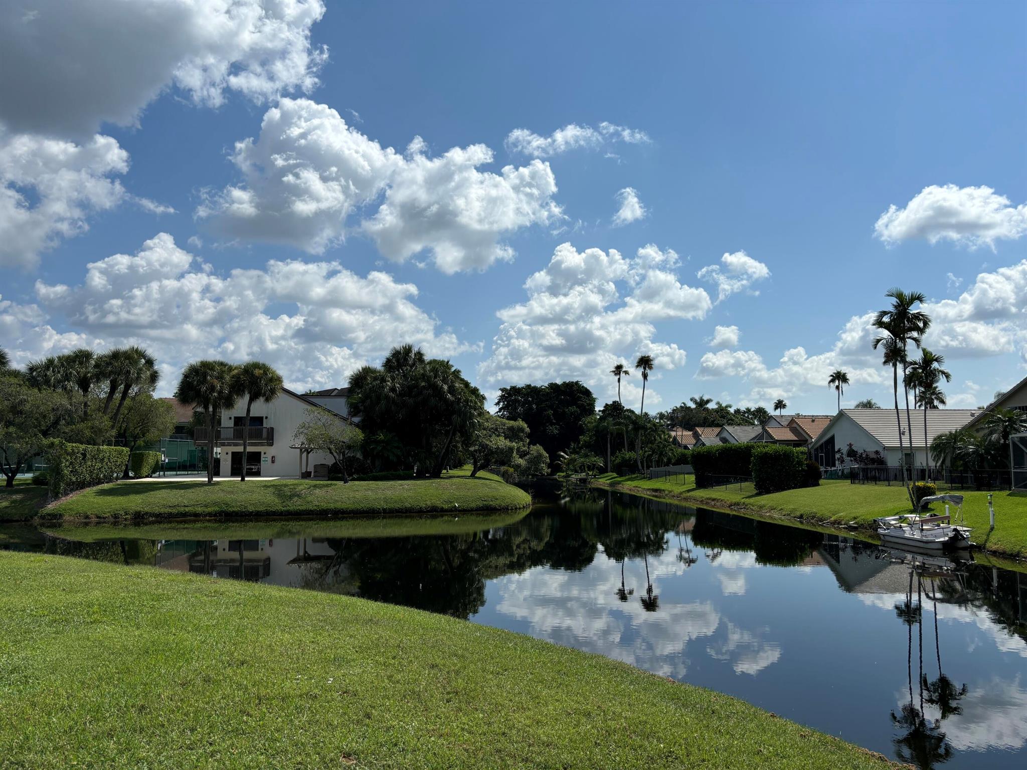 12692 Shoreline Drive Unit 3b, Wellington, Florida 33414