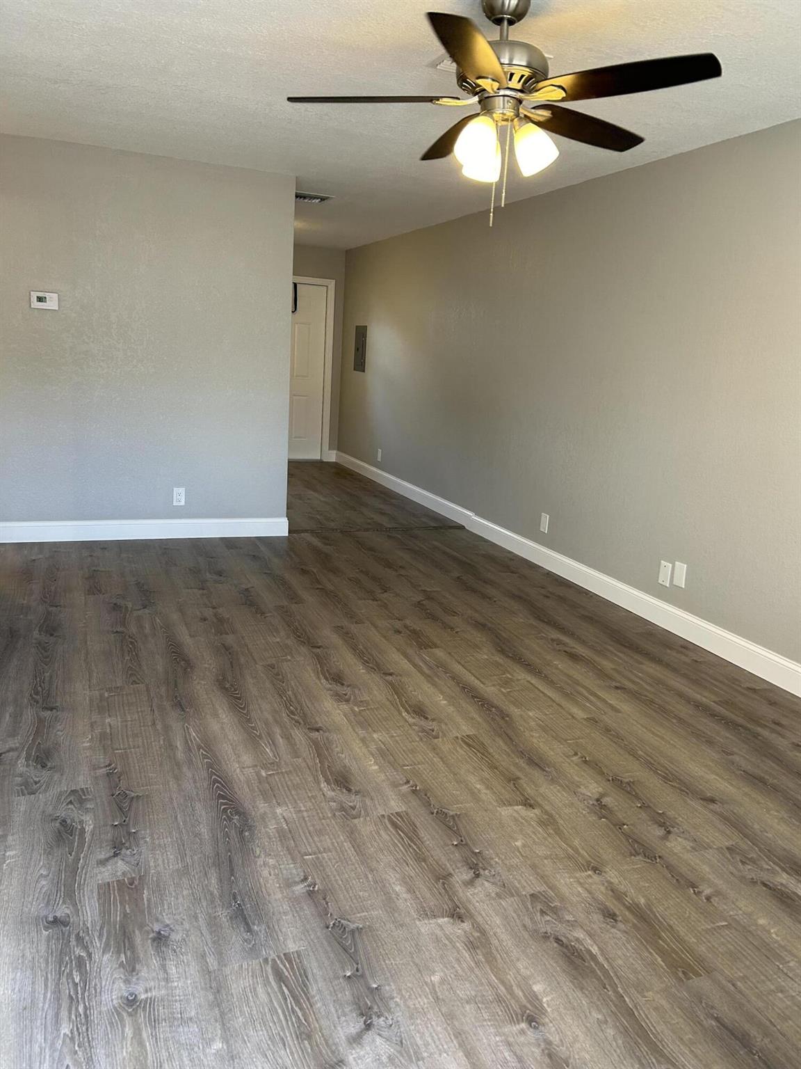 Image to showcase the property located at 628 N M Street 1