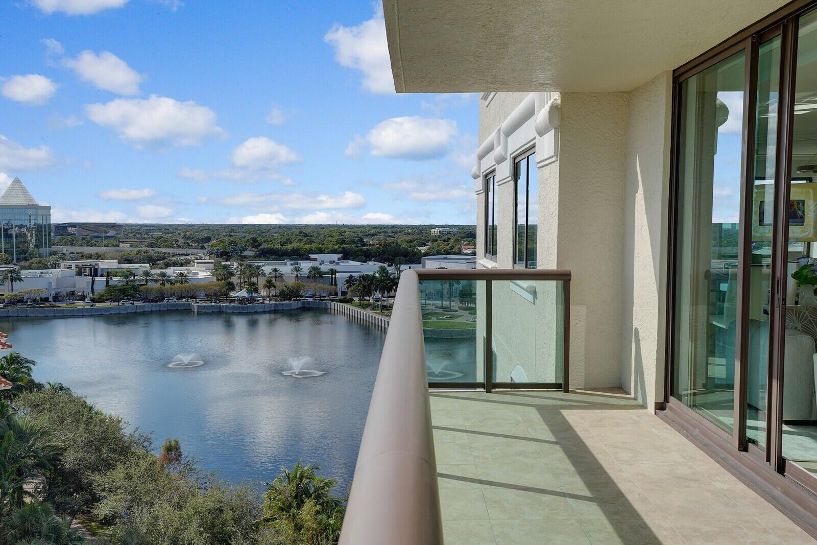 Image to showcase the property located at 3610 Gardens Parkway 1002a