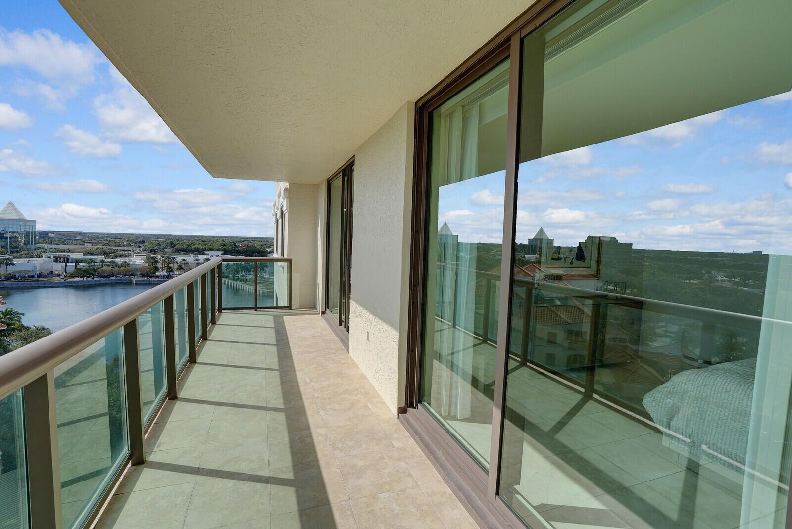 Image to showcase the property located at 3610 Gardens Parkway 1002a