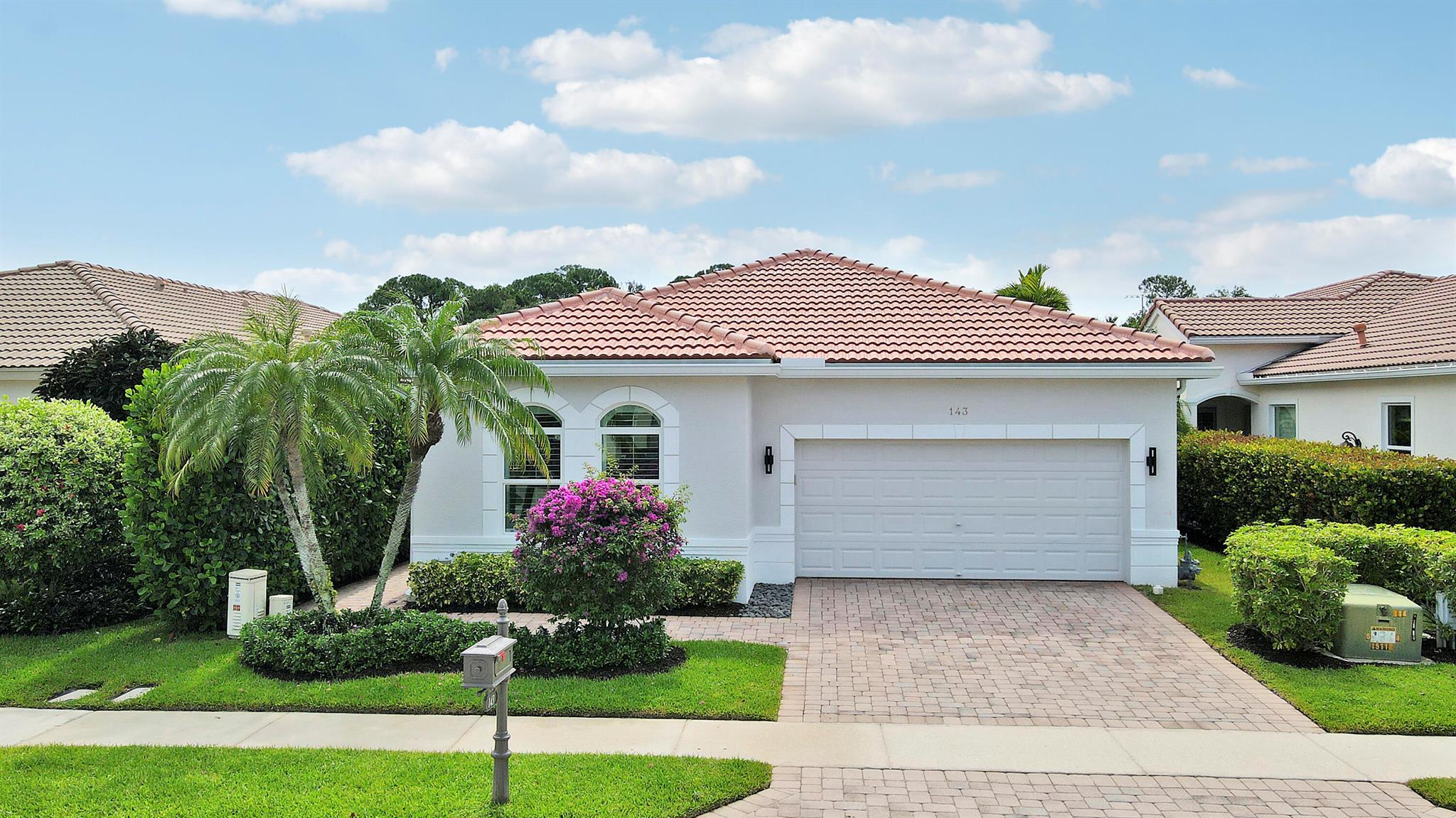 143 Via Condado Way, Palm Beach Gardens, Florida 33418