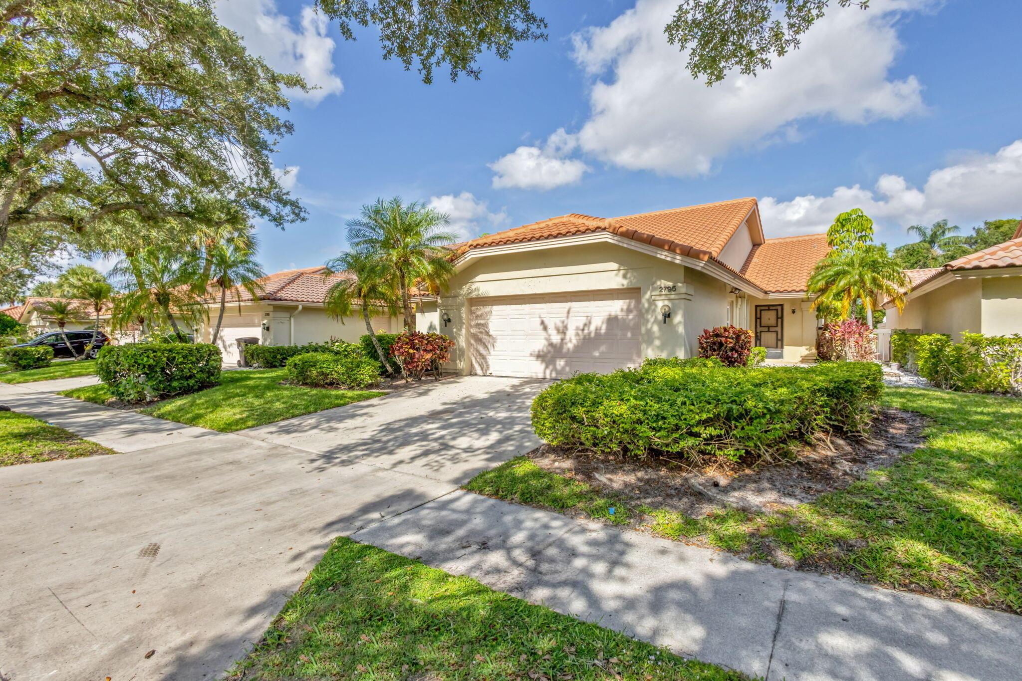 2795 Hawthorne Lane, West Palm Beach, Florida 33409