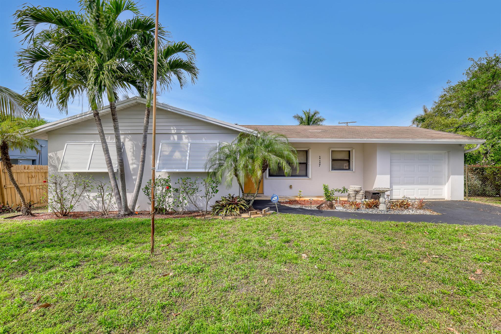 117 3rd Street, Boynton Beach, Florida 33435