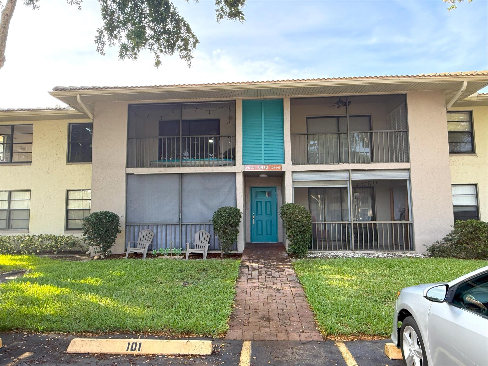 Homes for sale in Boynton Beach, FL | 9930 Pineapple Tree Dr #201, Boynton Beach, FL 33436 | MLS# R11106576