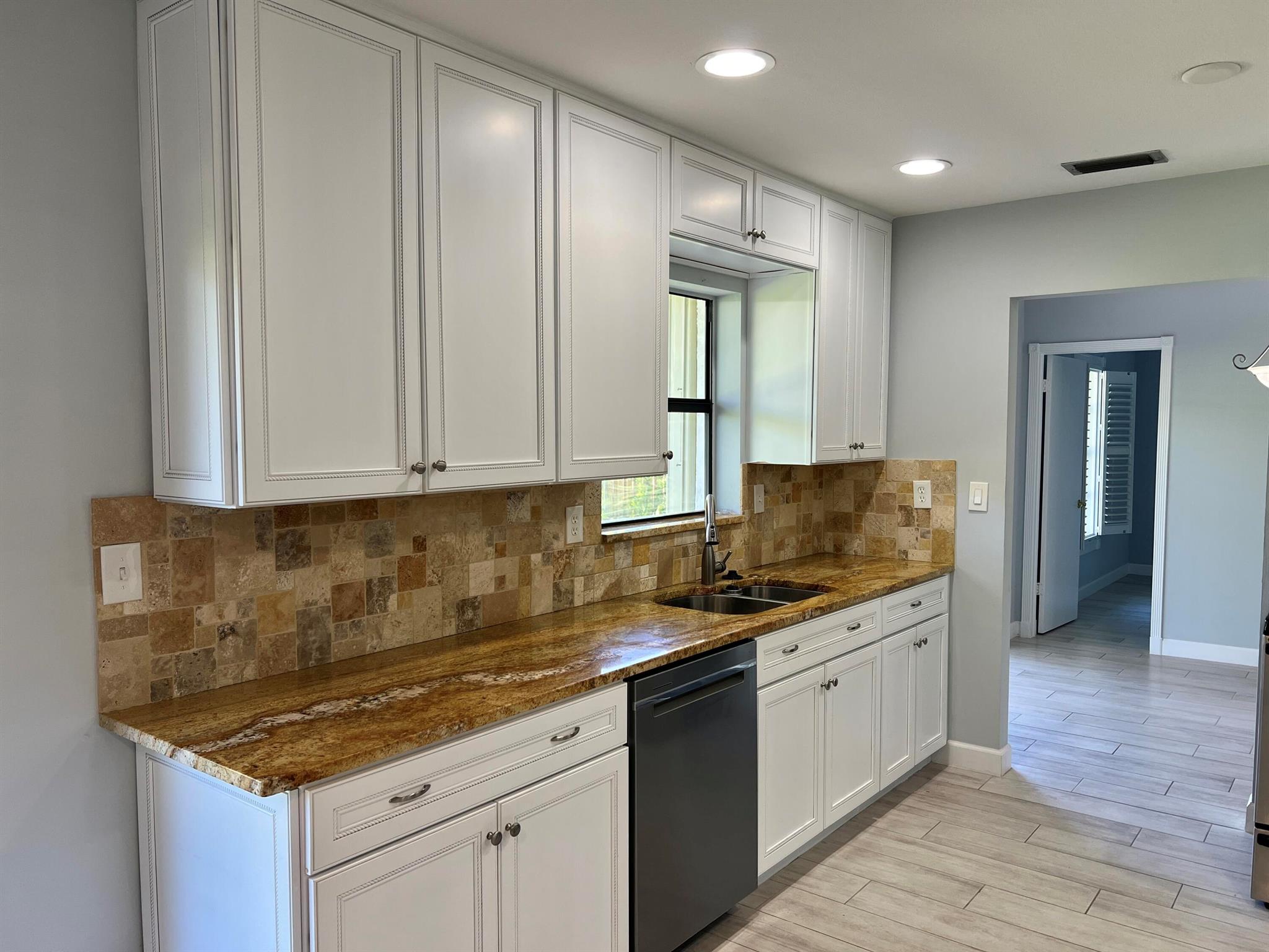 Image to showcase the property located at 4392 Colette Drive