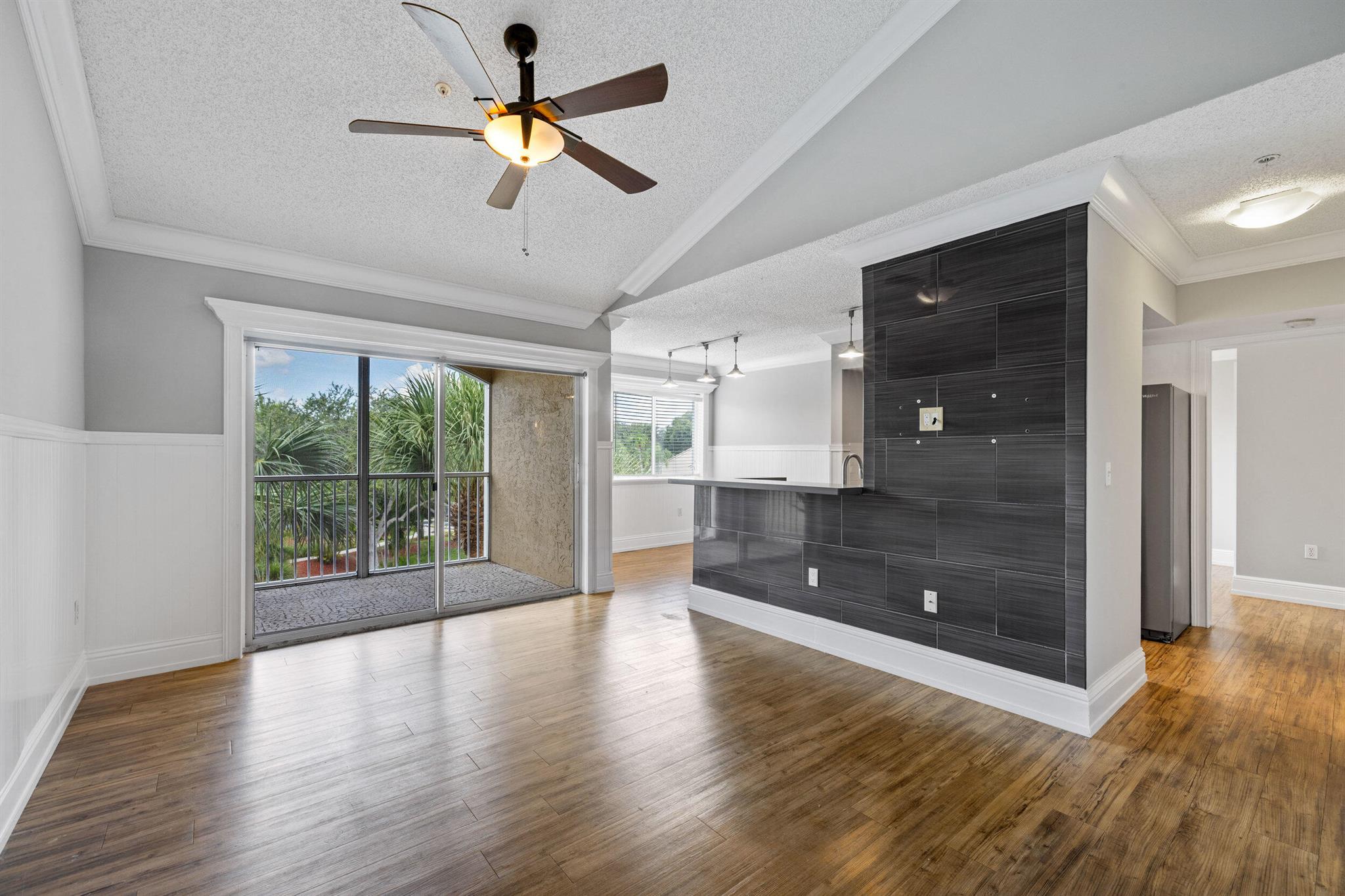 Image to showcase the property located at 254 Village Boulevard 4303