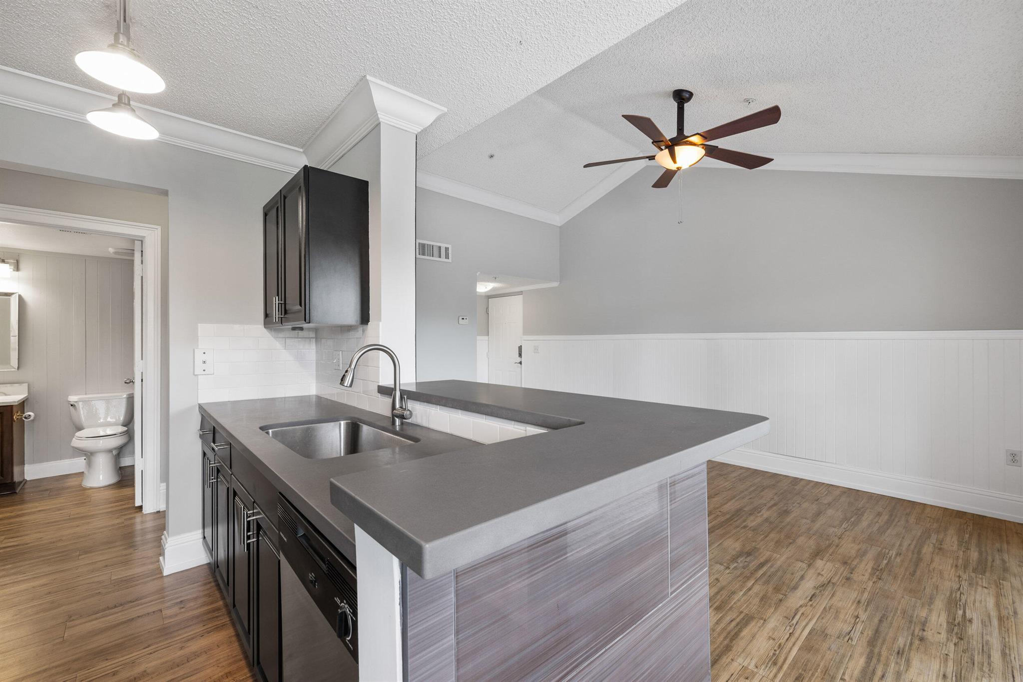 Image to showcase the property located at 254 Village Boulevard 4303