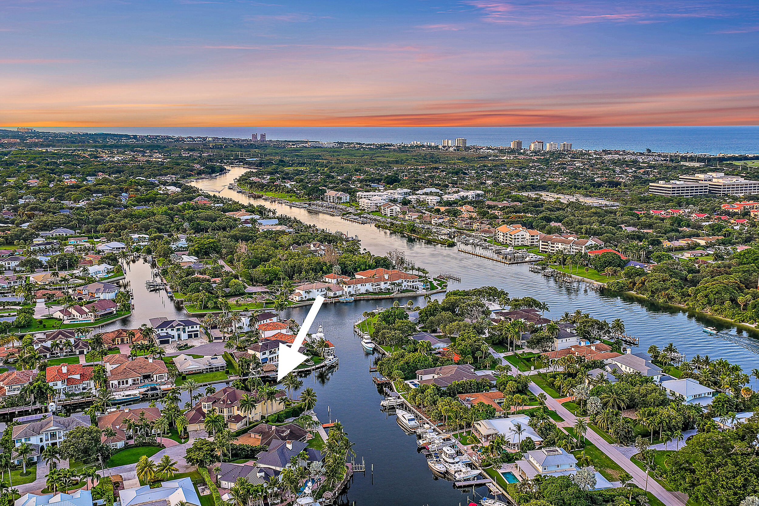 Image to showcase the property located at 2365 Azure Circle