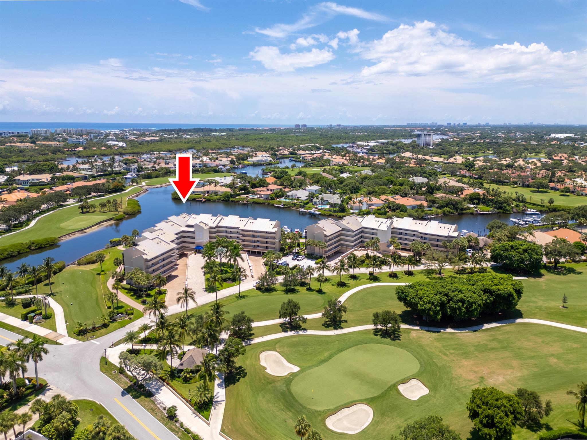 Image to showcase the property located at 16940 Bay Street N504