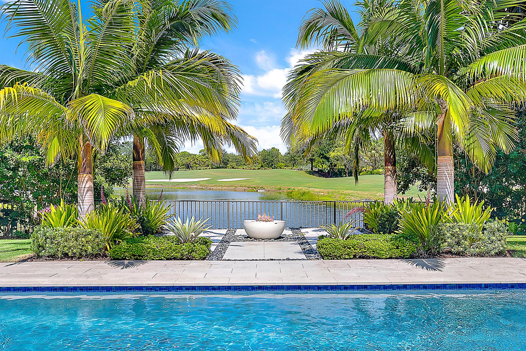 Image to showcase the property located at 134 Golf Village Boulevard