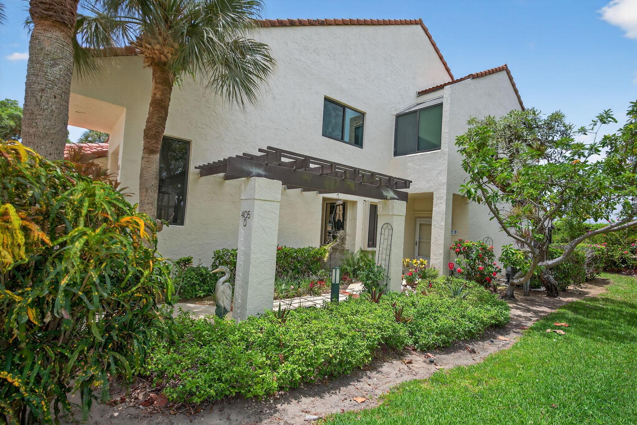Image to showcase the property located at 405 Sea Oats Drive D