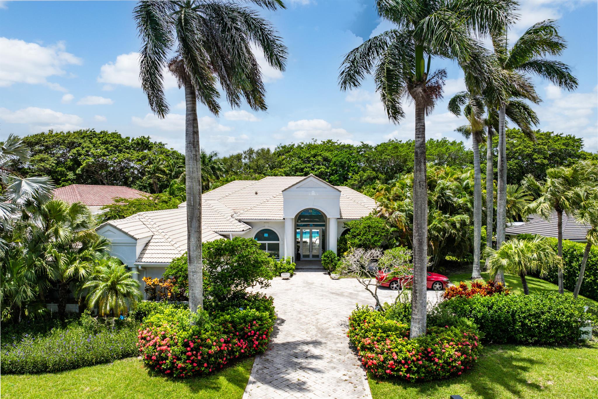 Showcase Image of listing 13795 Le Bateau Lane