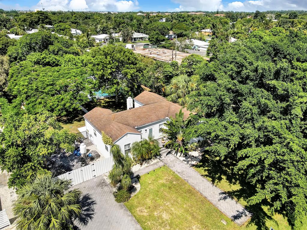 215 Ne 13th Street, Delray Beach, FL 33444, 2 Bedrooms , 1 Bathroom ,Single Family Home,Sold,R10744340, Horizon Palm Realty Group