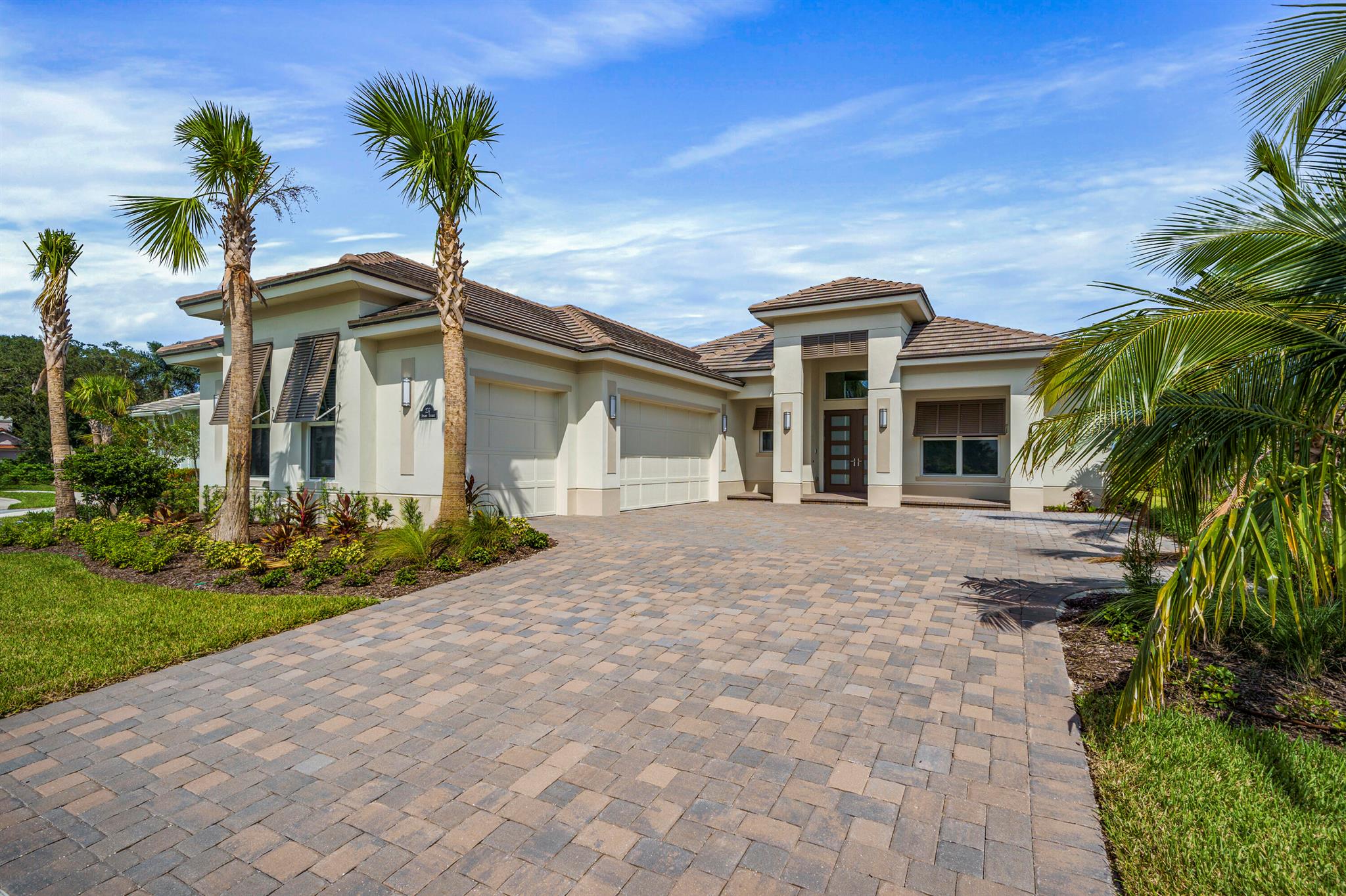 237 Strand Terrace, Vero Beach, FL 