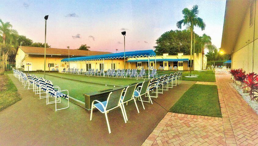 719 Lori Drive 211