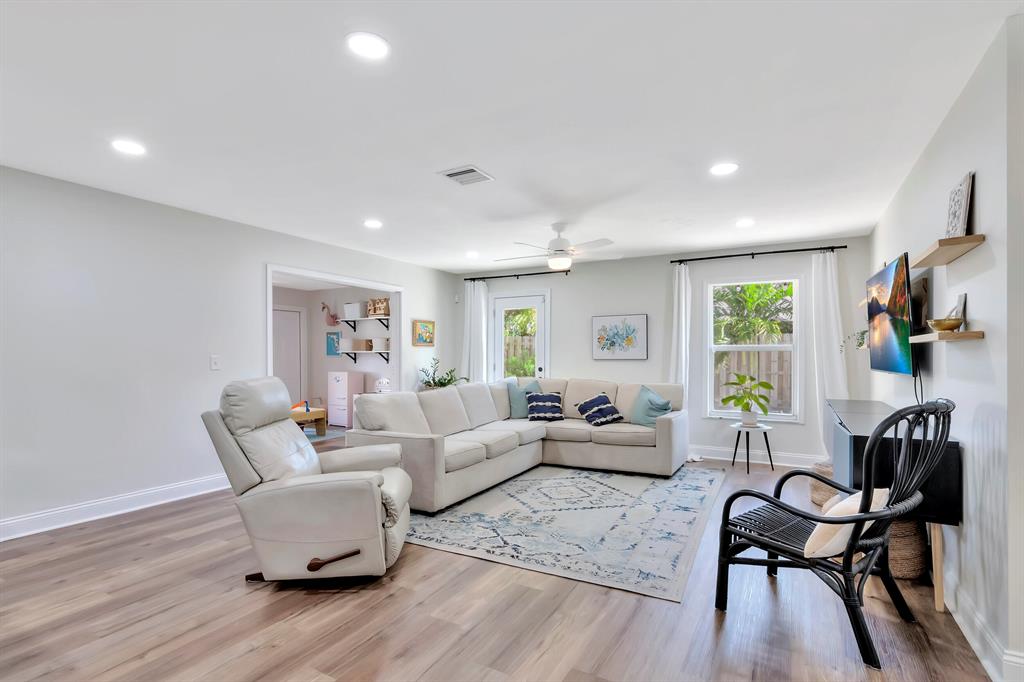 1236 Pine Valley Drive, Wellington, FL 33414, 3 Bedrooms , 2 Bathrooms ,Single Family Home,Sold,R10859777, Horizon Palm Realty Group