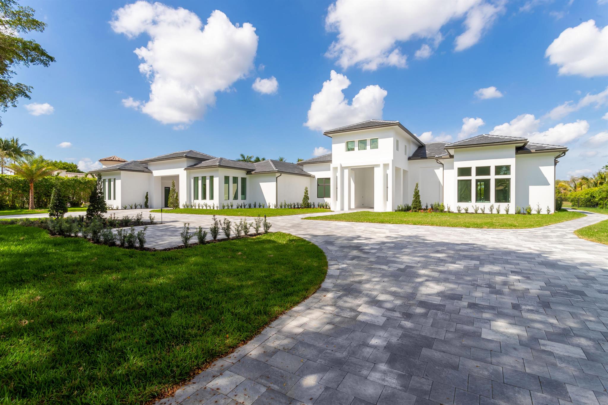 8719 Twin Lake Drive, Boca Raton, FL 