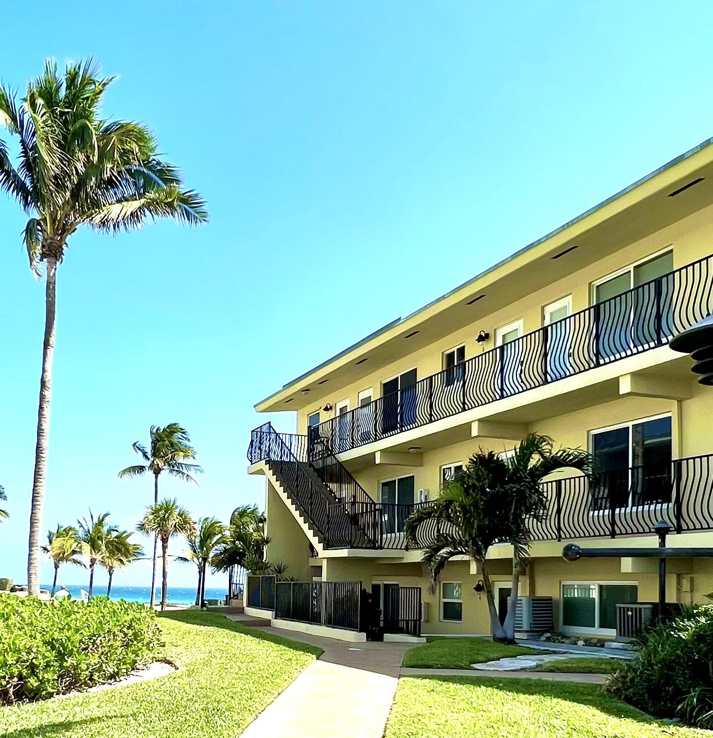 1039 Hillsboro Mile Unit# 12, Hillsboro Beach, FL 33062, 2 Bedrooms , 2 Bathrooms ,Stock Cooperative,Sold,R10869579, Horizon Palm Realty Group