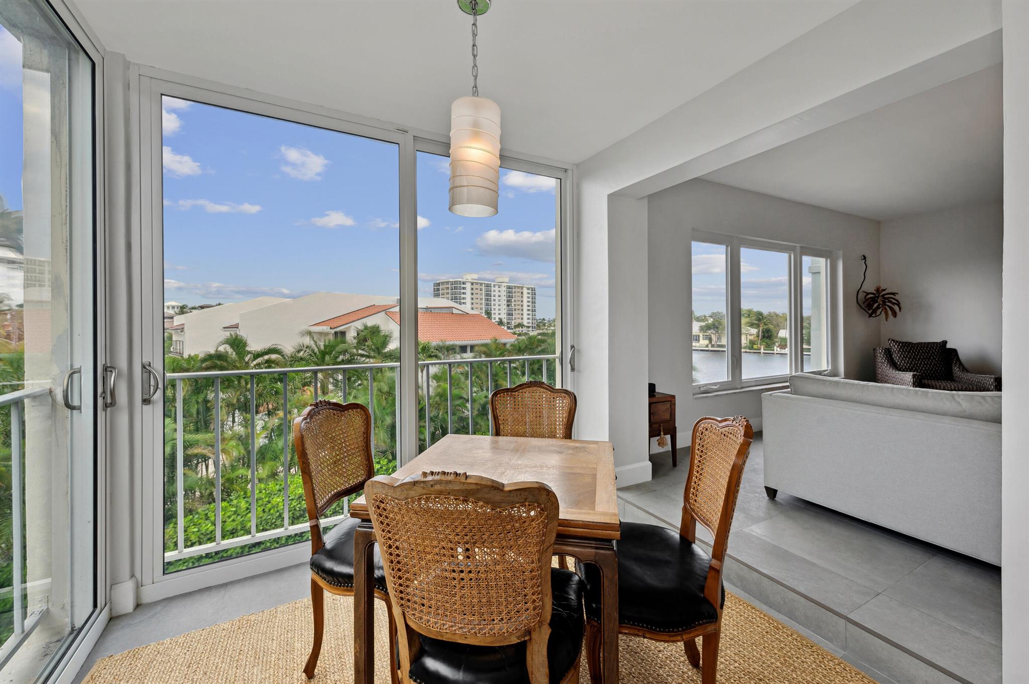555 SE 6th Avenue 3h for sale in Delray Beach, Florida, 33483 ID