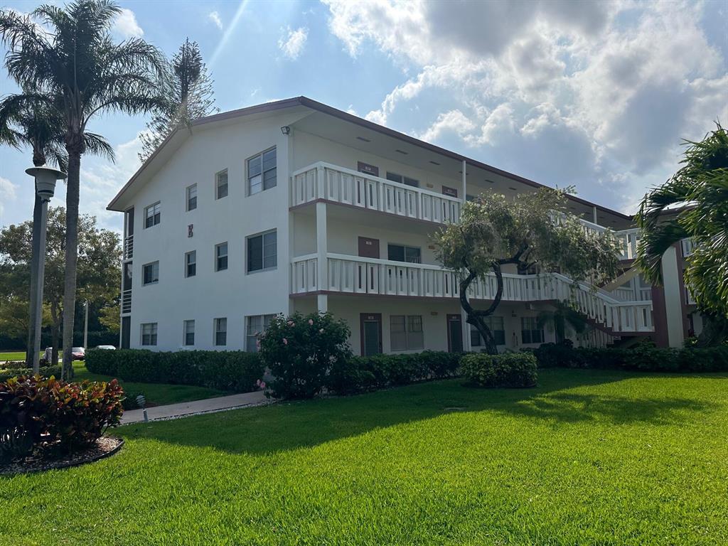 172 Fanshaw E, Boca Raton, FL 33434, 2 Bedrooms , 1 Bathroom ,Condominium,Off Market,R10874277, Horizon Palm Realty Group