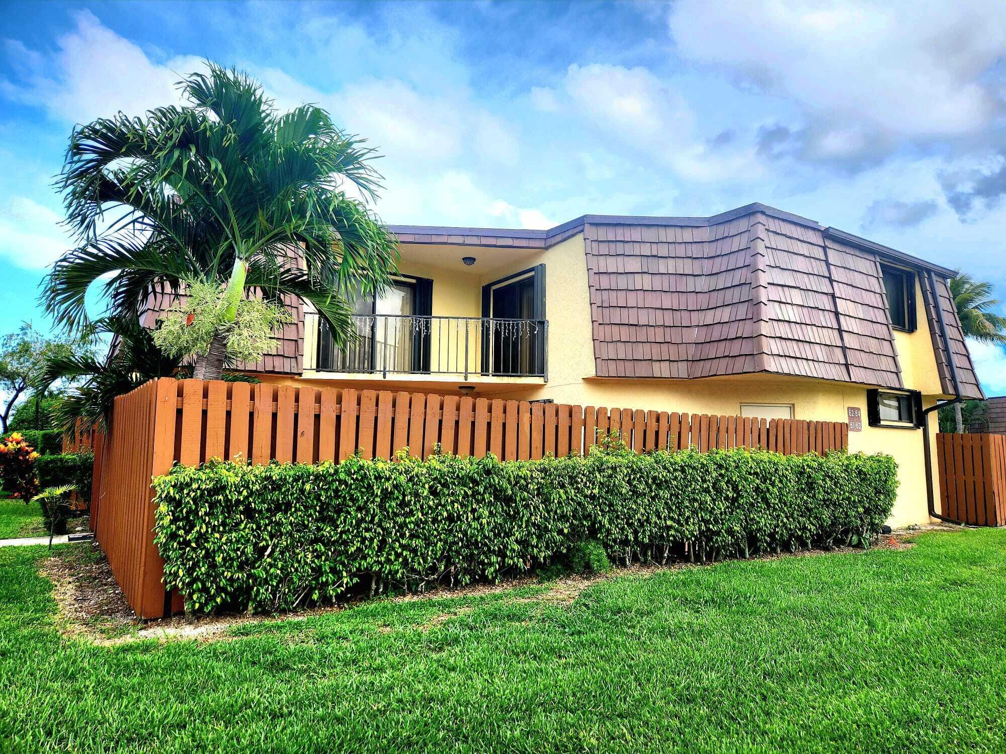 61 Springdale Circle, Palm Springs, FL 33461, 2 Bedrooms , 2 Bathrooms ,Townhouse,Sold,R10894129, Horizon Palm Realty Group