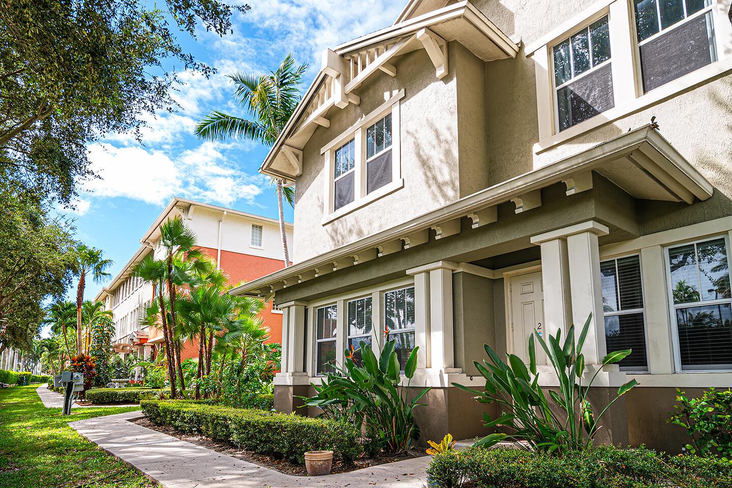 990 Milbrae Court Unit# 2, West Palm Beach, FL 33401, 3 Bedrooms , 2 Bathrooms ,Condominium,Sold,R10917719, Horizon Palm Realty Group