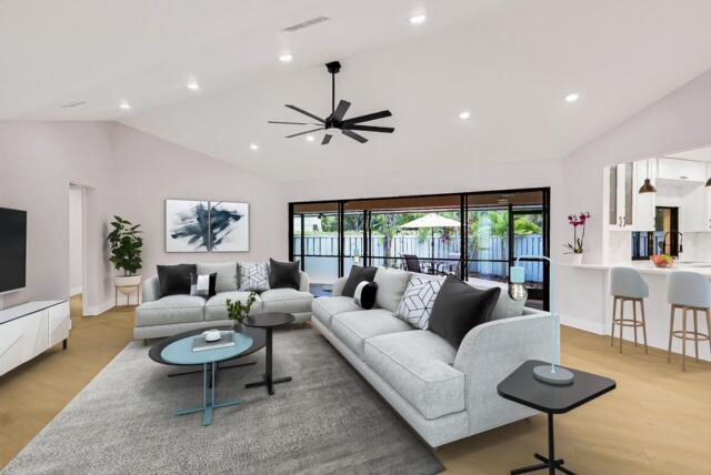 1127 E Seminole Avenue Unit# 34b, Jupiter, FL 33477, 2 Bedrooms , 2 Bathrooms ,Villa,Off Market,R10919135, Horizon Palm Realty Group