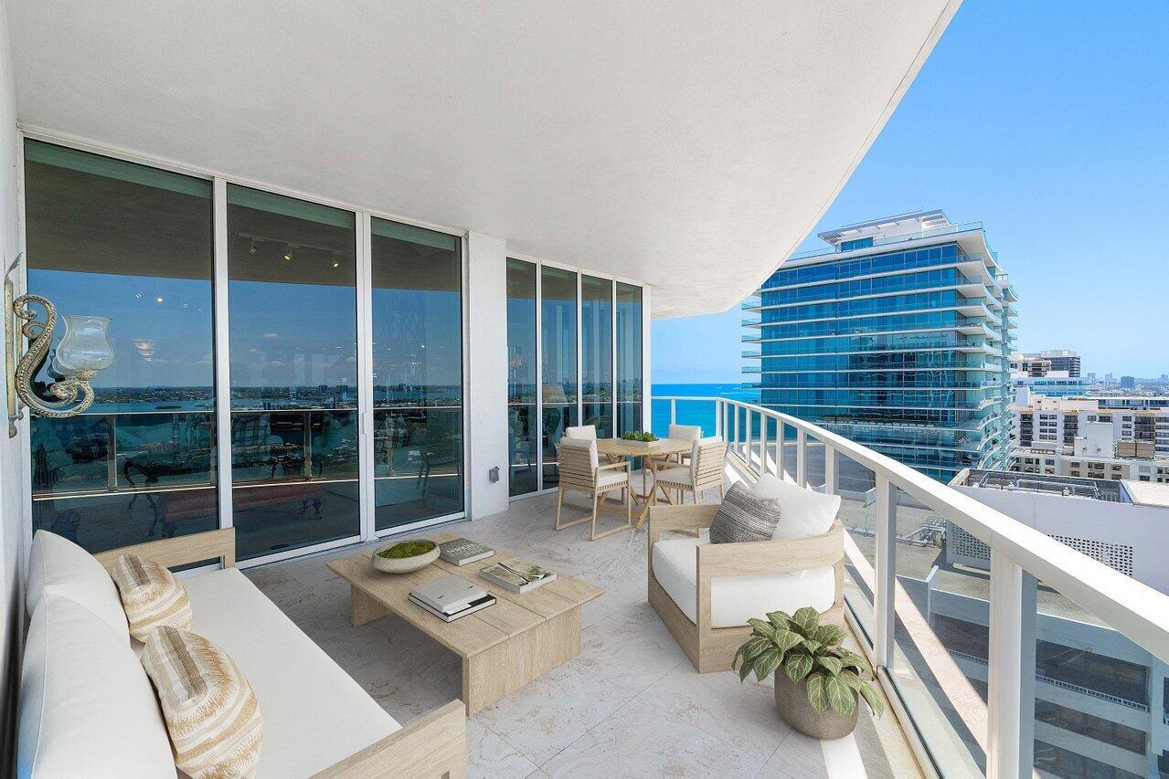 10225 Collins Avenue Apt 2004