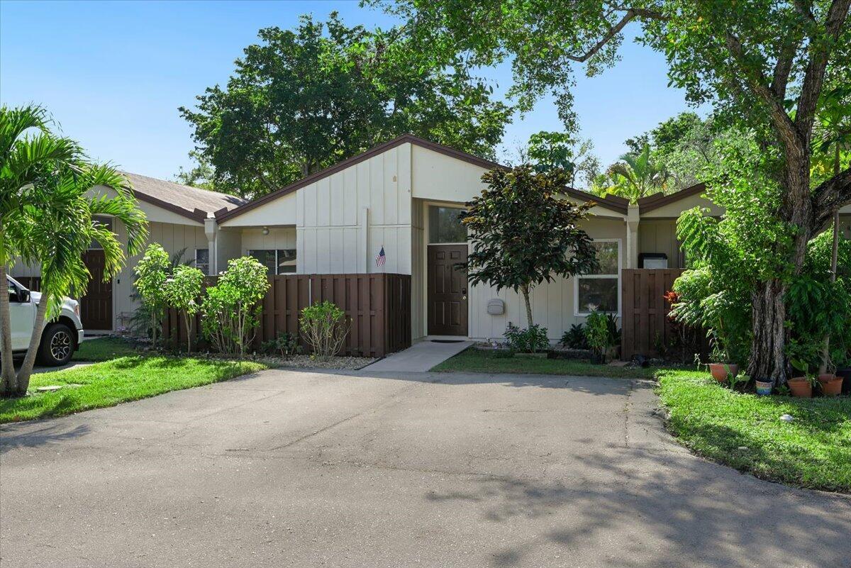 22603 Vistawood Way, Boca Raton, FL 33428, 3 Bedrooms , 2 Bathrooms ,Villa,Sold,R10928459, Horizon Palm Realty Group