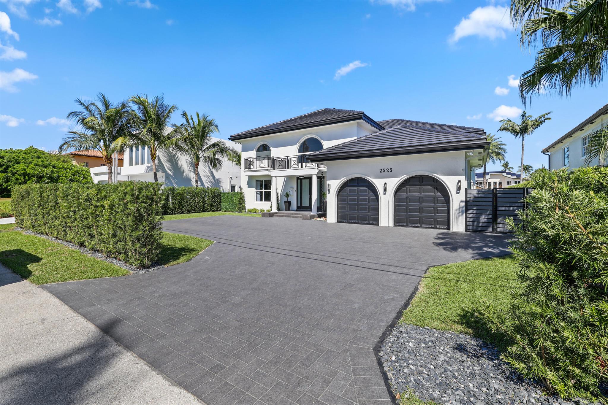 2525 Sea Island Drive, Fort Lauderdale, FL 