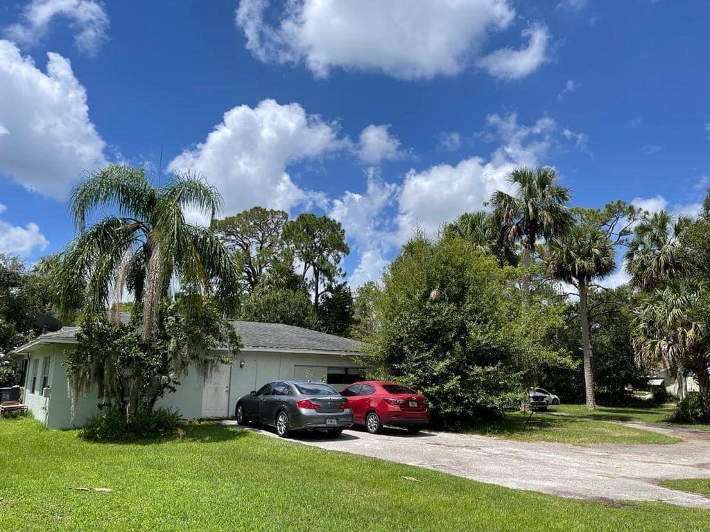 2590 Rainbow Drive, Fort Pierce, FL 