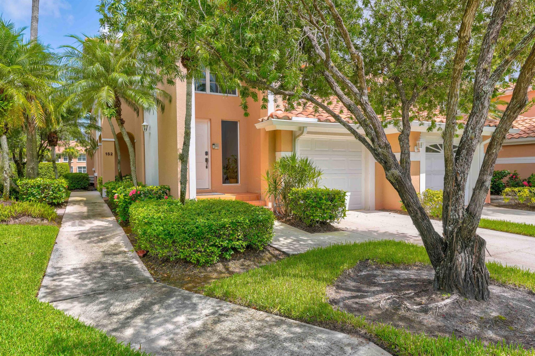 252 Legendary Circle, Palm Beach Gardens FL 33418