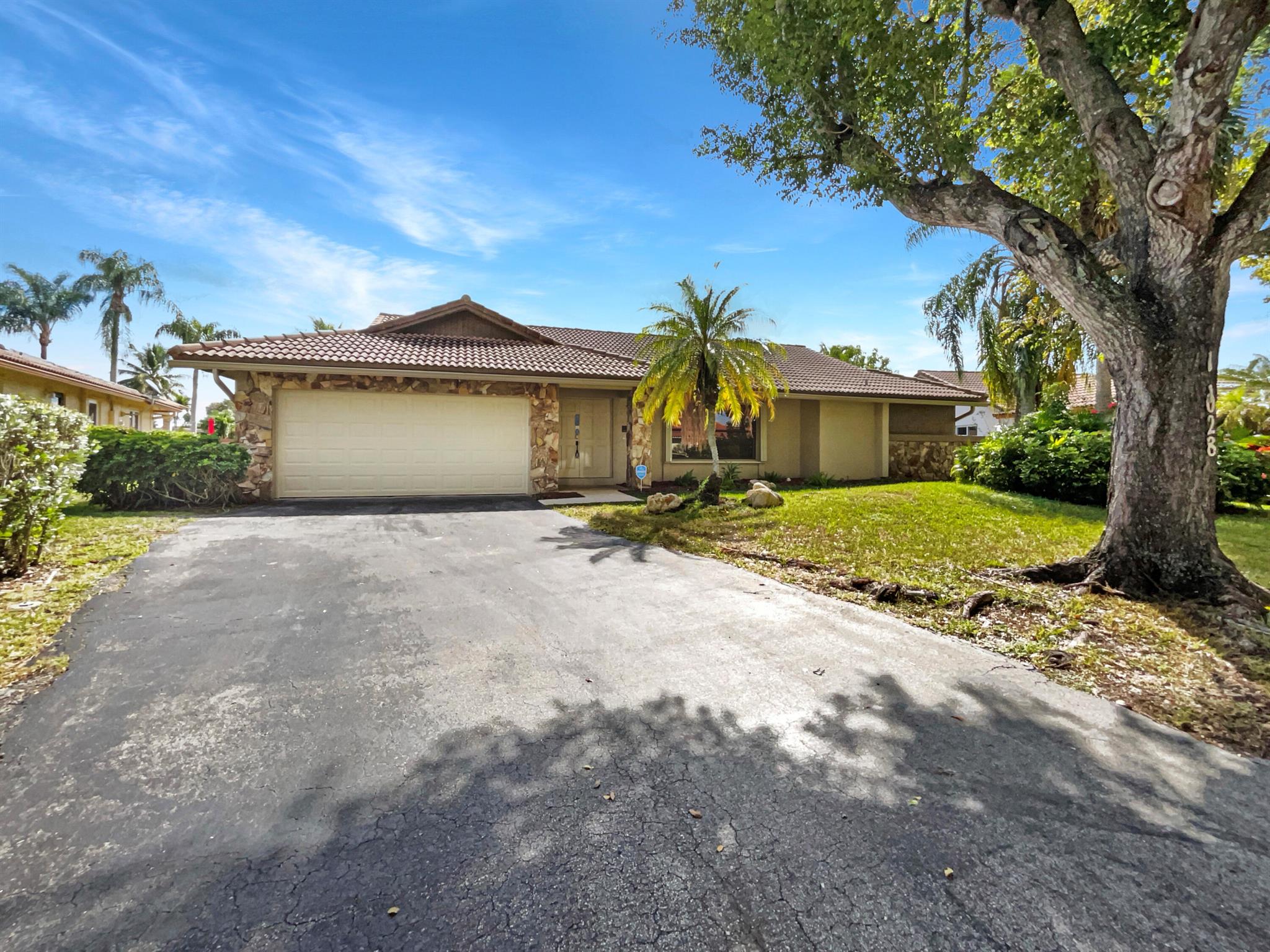 11028 NW 5th Manor, Coral Springs, FL 