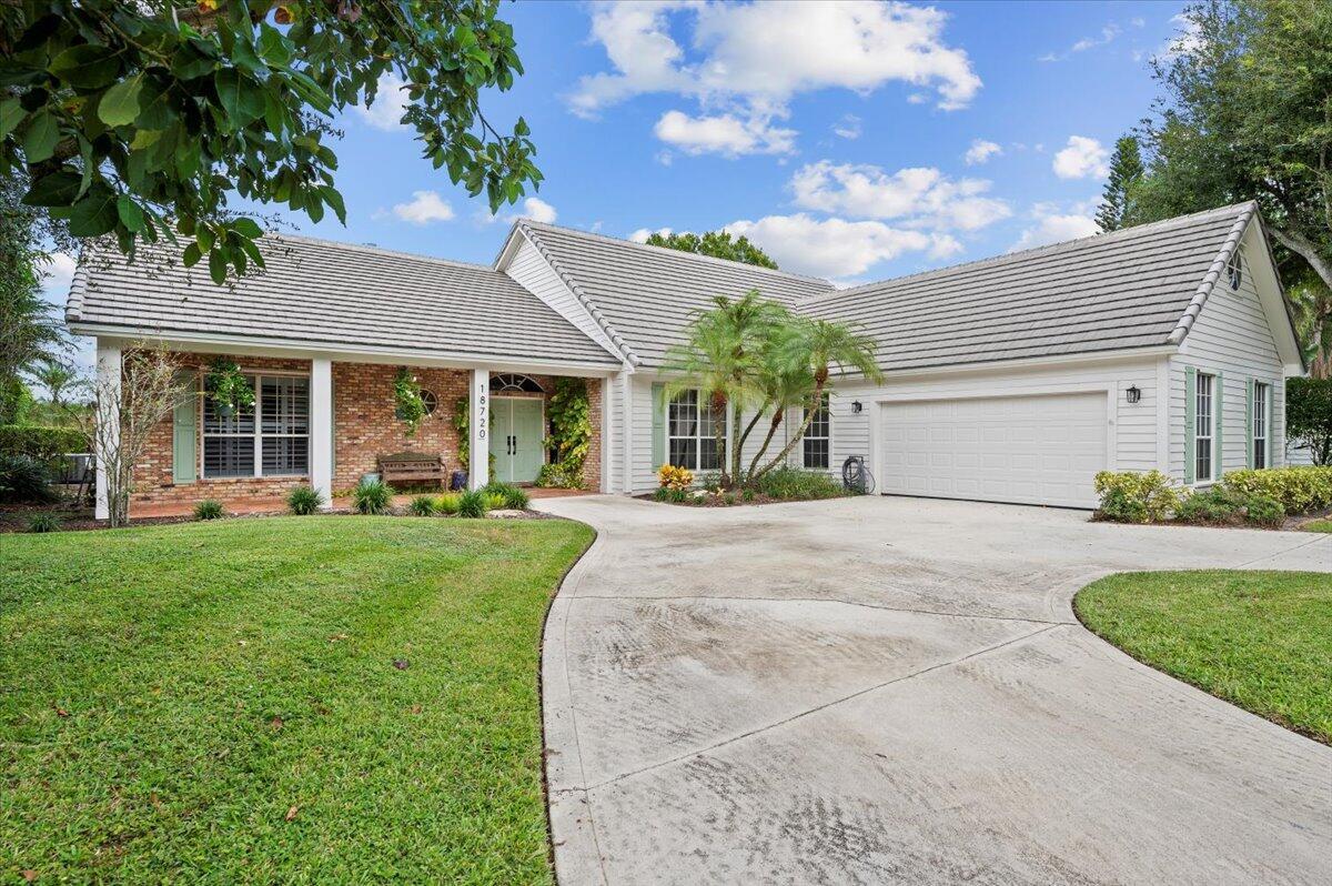 18720 SE River Ridge Road, Tequesta, FL 