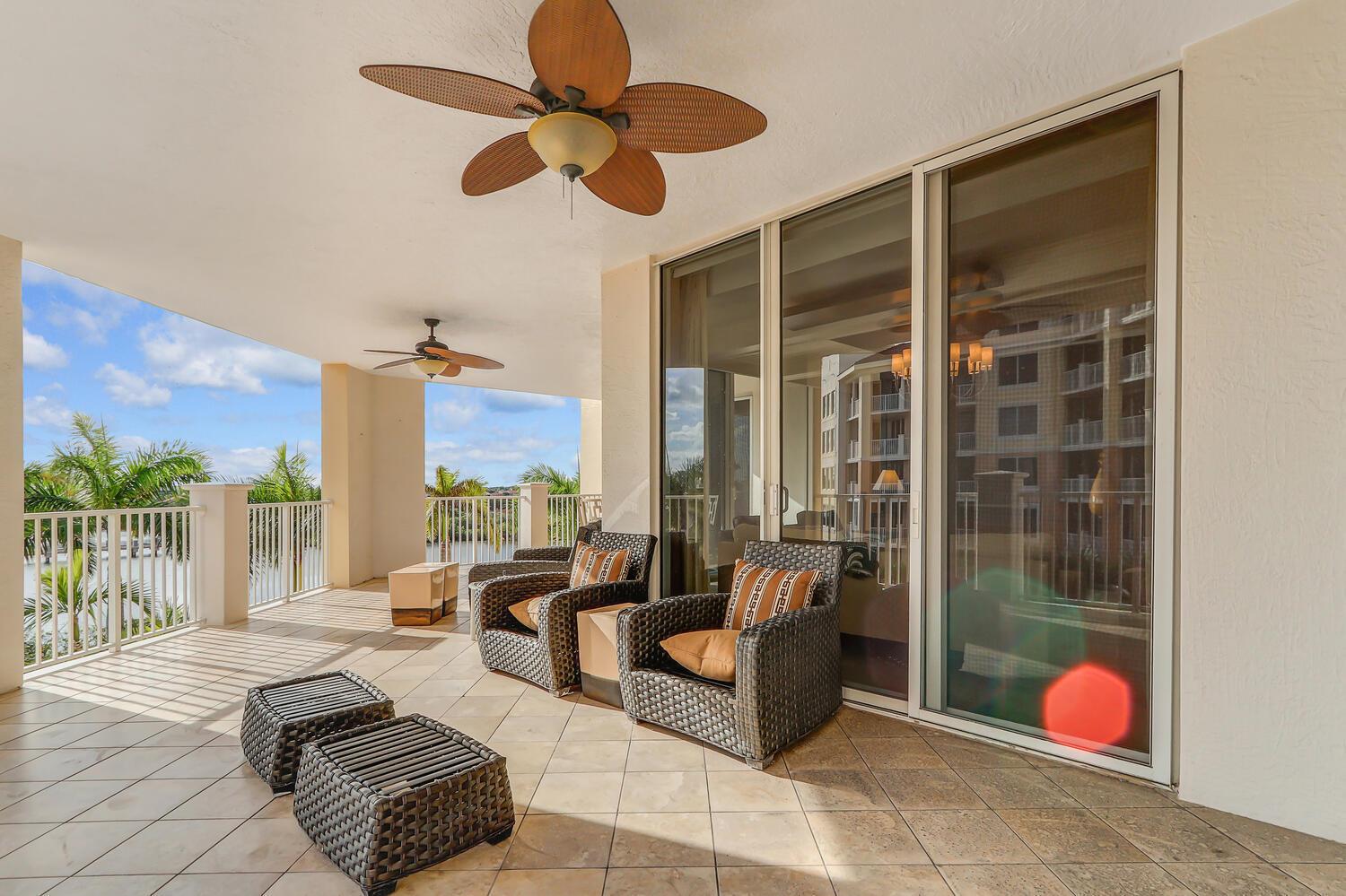 600 S Us Highway 1 307