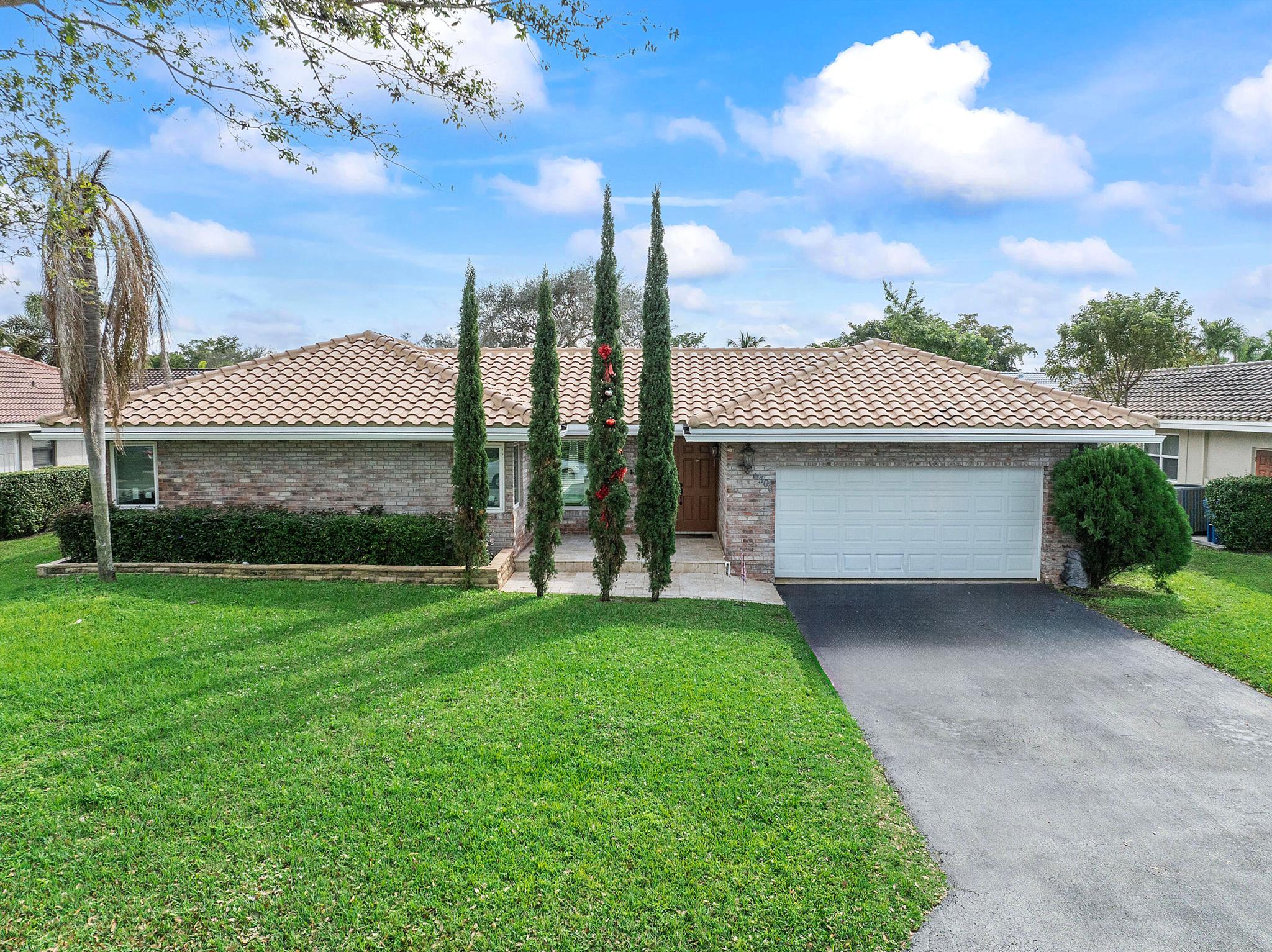6506 NW 55 Manor, Coral Springs, FL 
