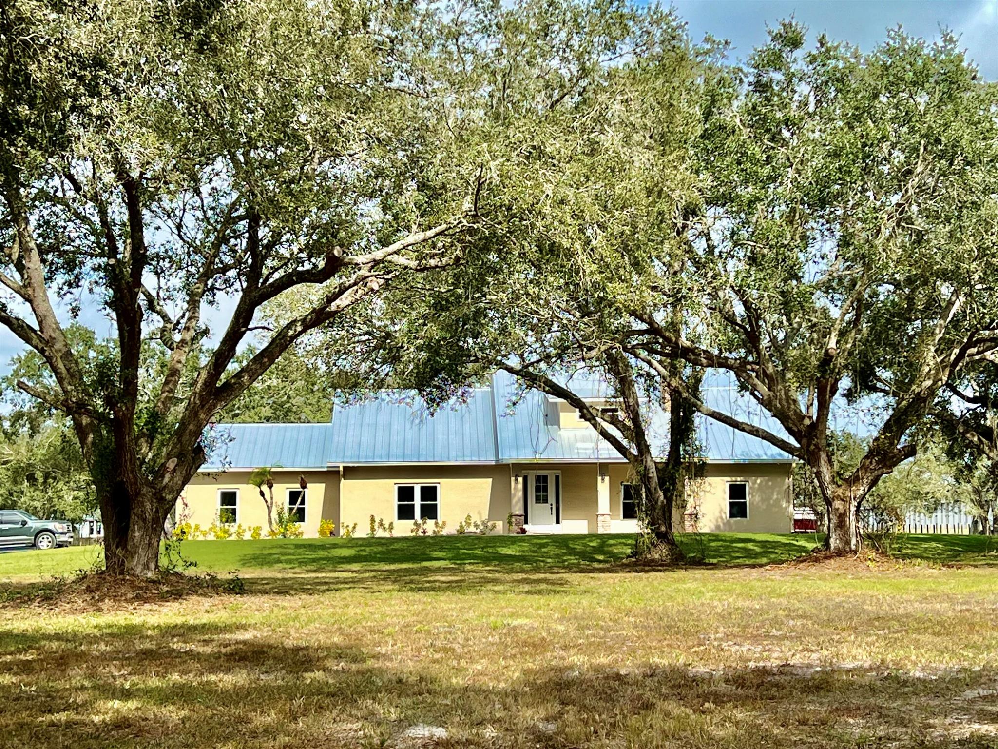 1175 NE 138th Street, Okeechobee, FL 