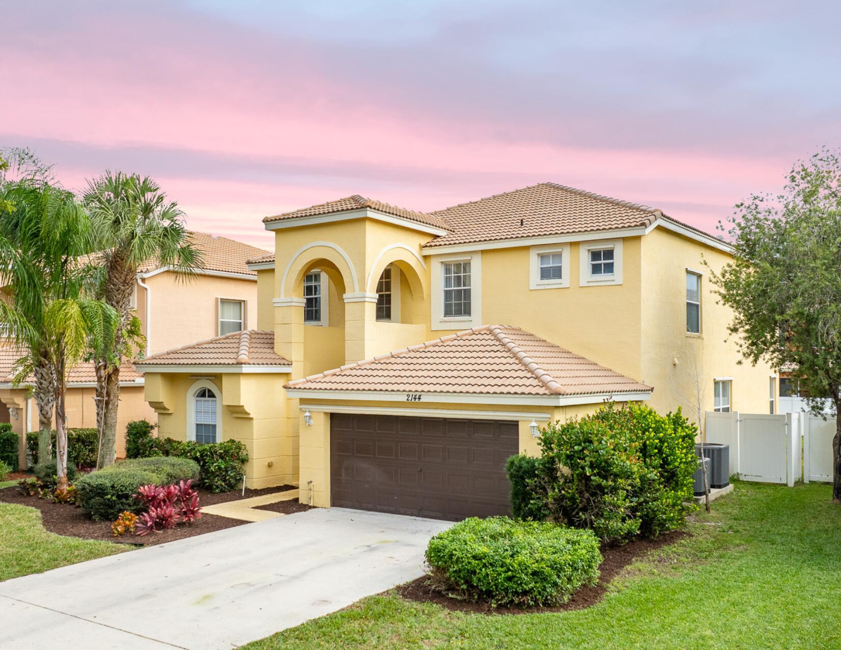 2144 Reston Circle, Royal Palm Beach, FL 33411