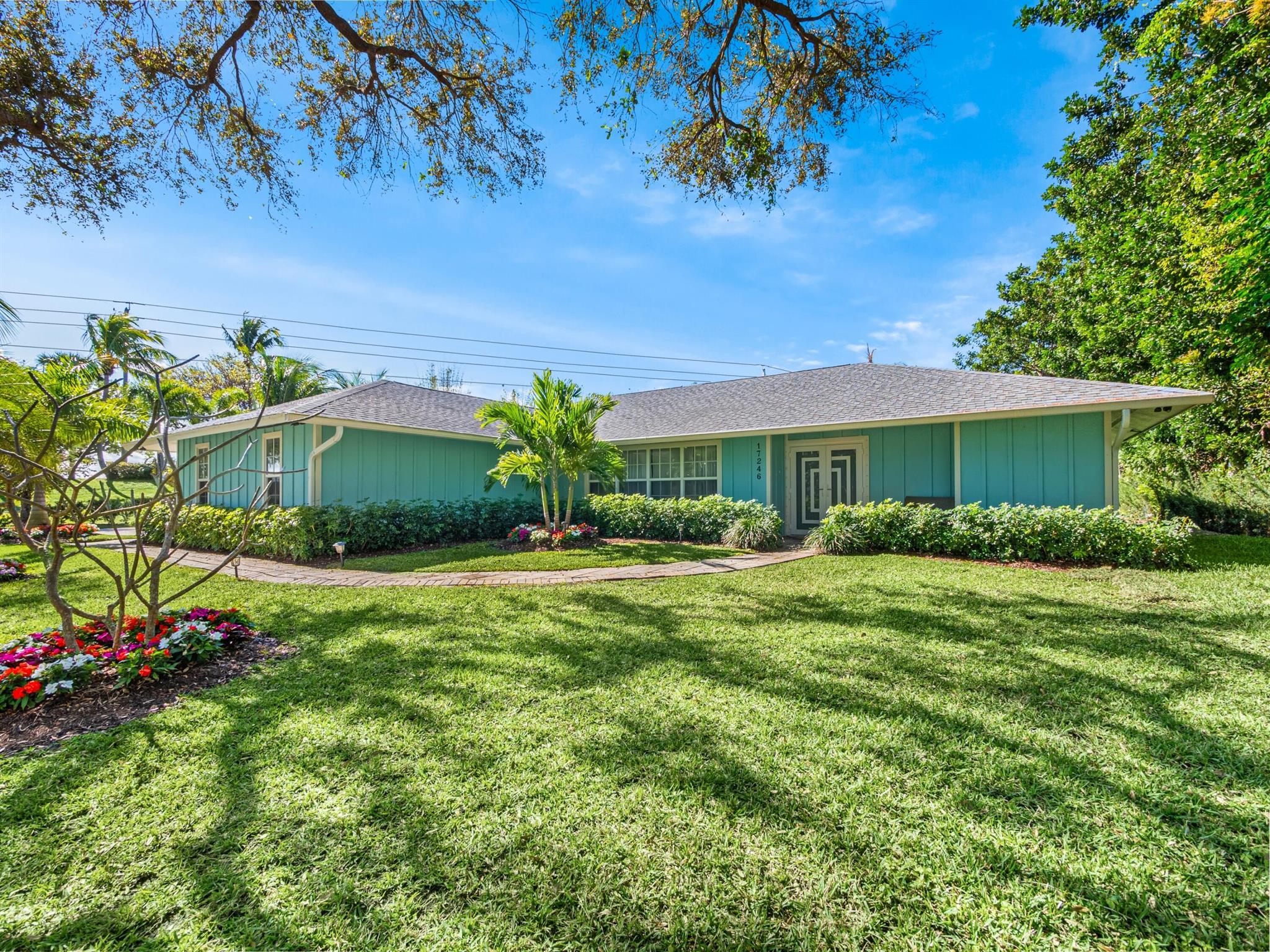 17246 SE Galway Court, Tequesta, FL 33469