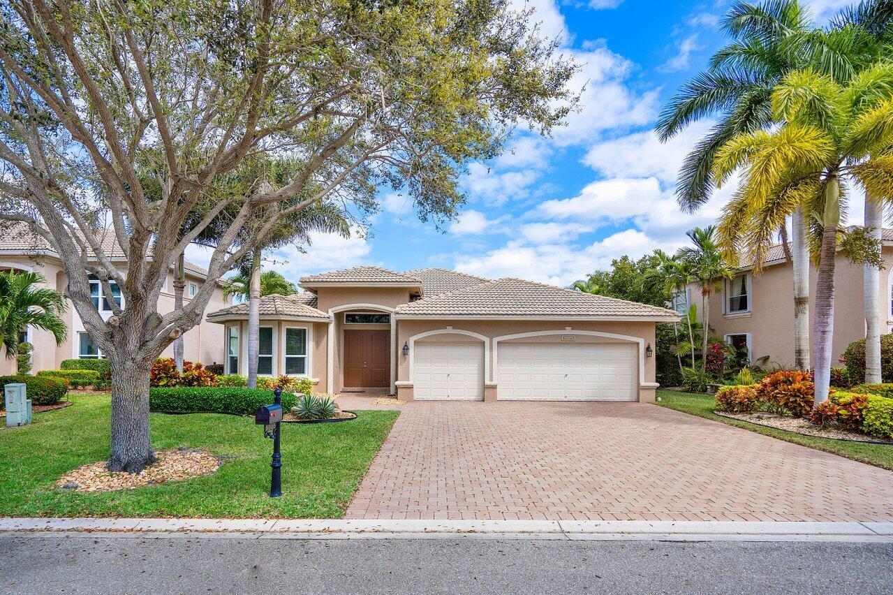 5805 NW 54th Circle, Coral Springs, FL 33067