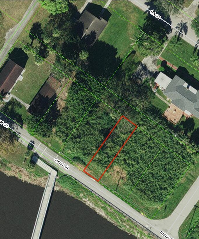 37055 Canal Street, Canal Point, FL 33438