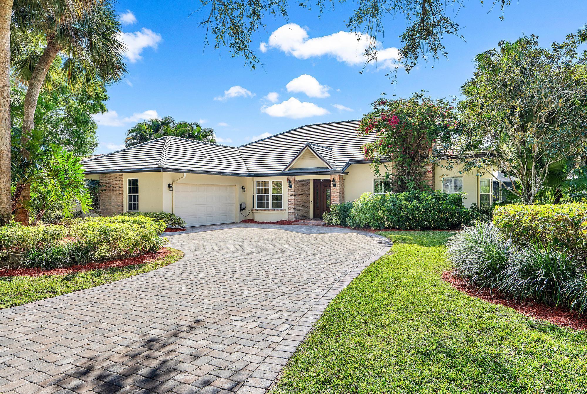 18433 SE Heritage Drive, Jupiter, FL 