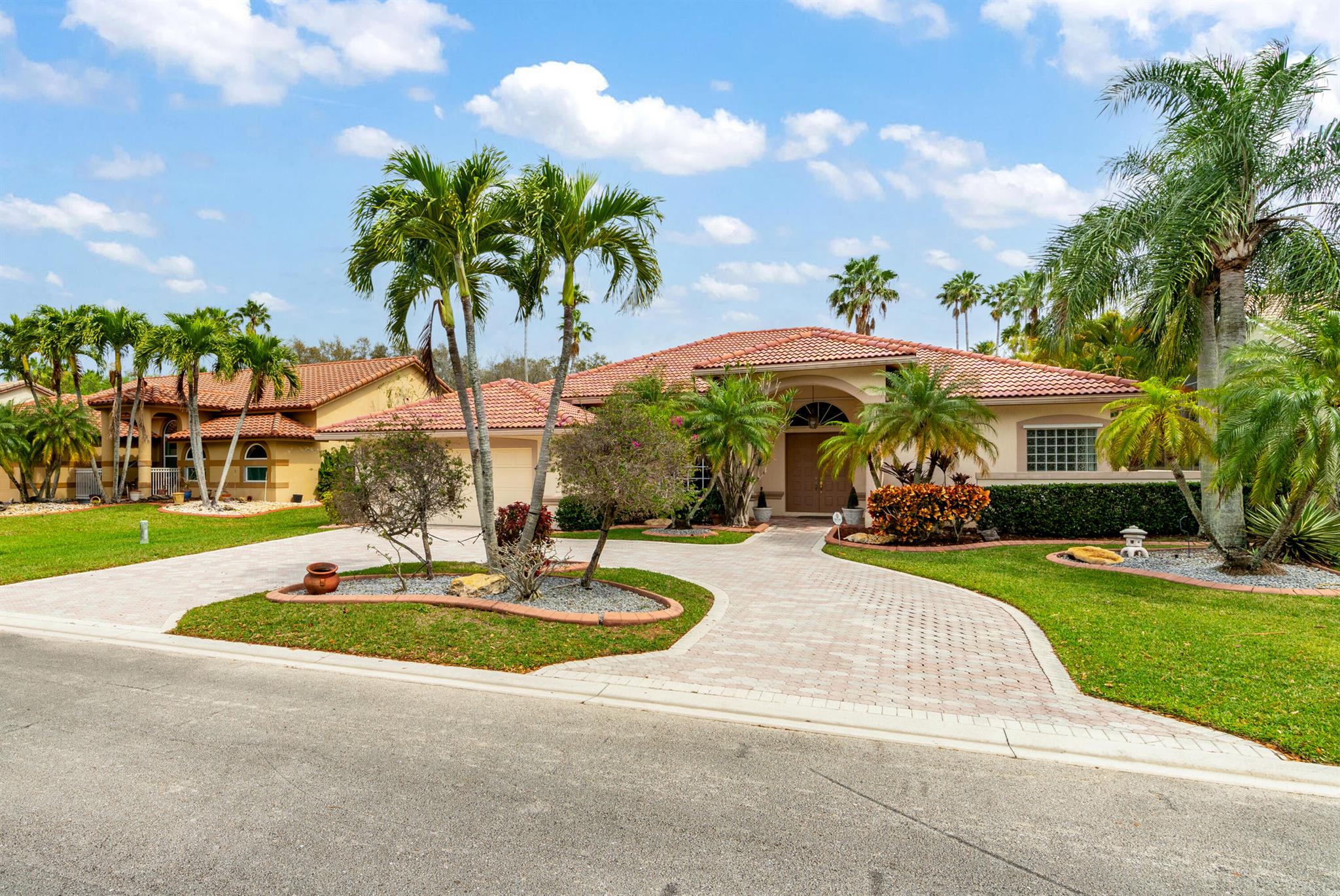 4919 NW 106th Avenue, Coral Springs, FL 