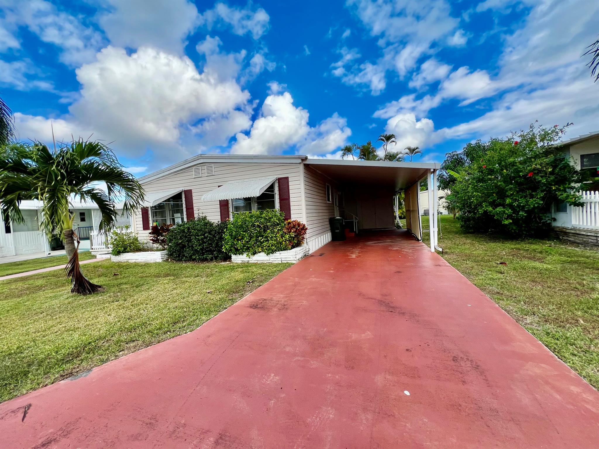 6750 NW 45th Way R-02, Coconut Creek, FL 