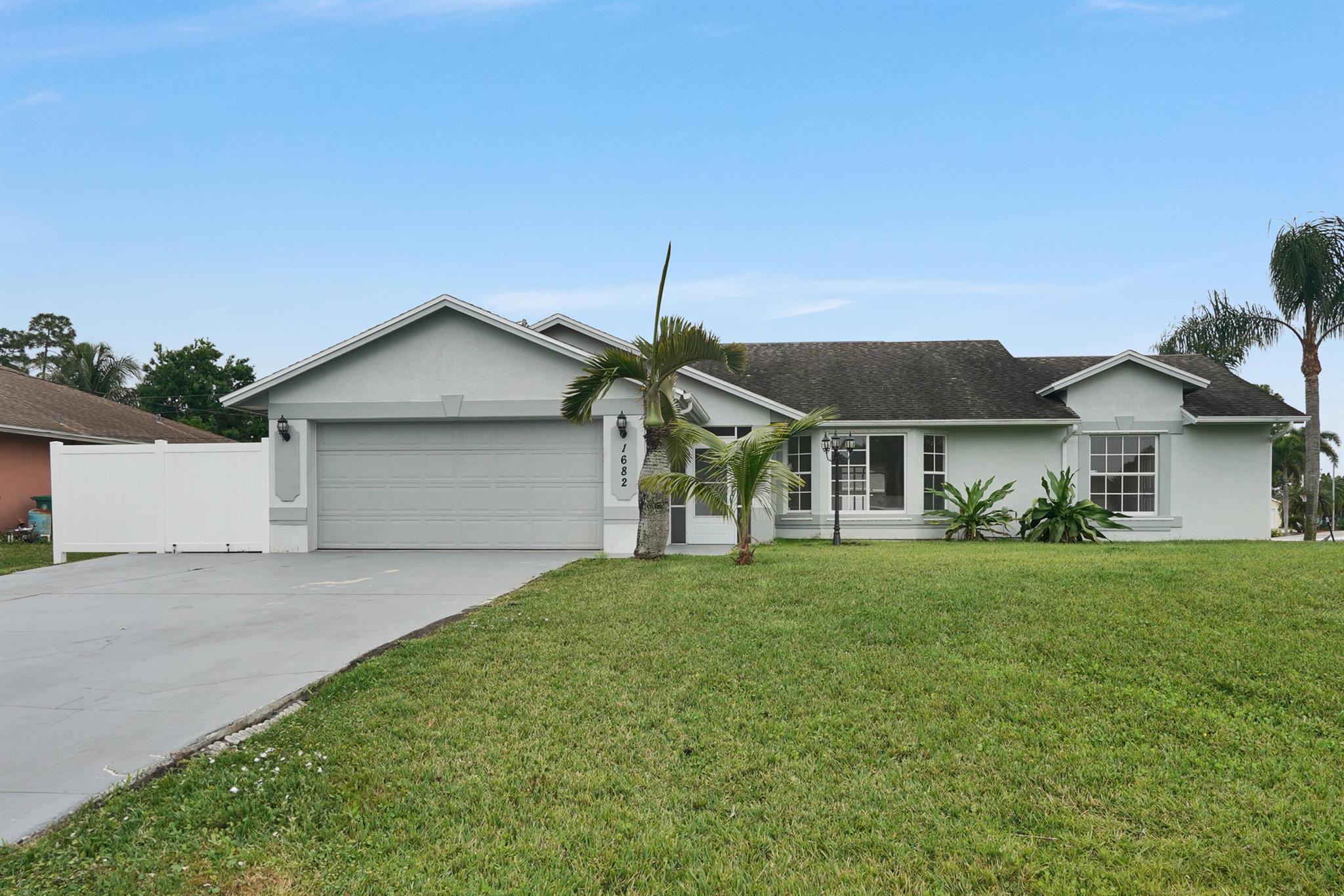 1682 SW Duclair Avenue, Port St Lucie, FL 