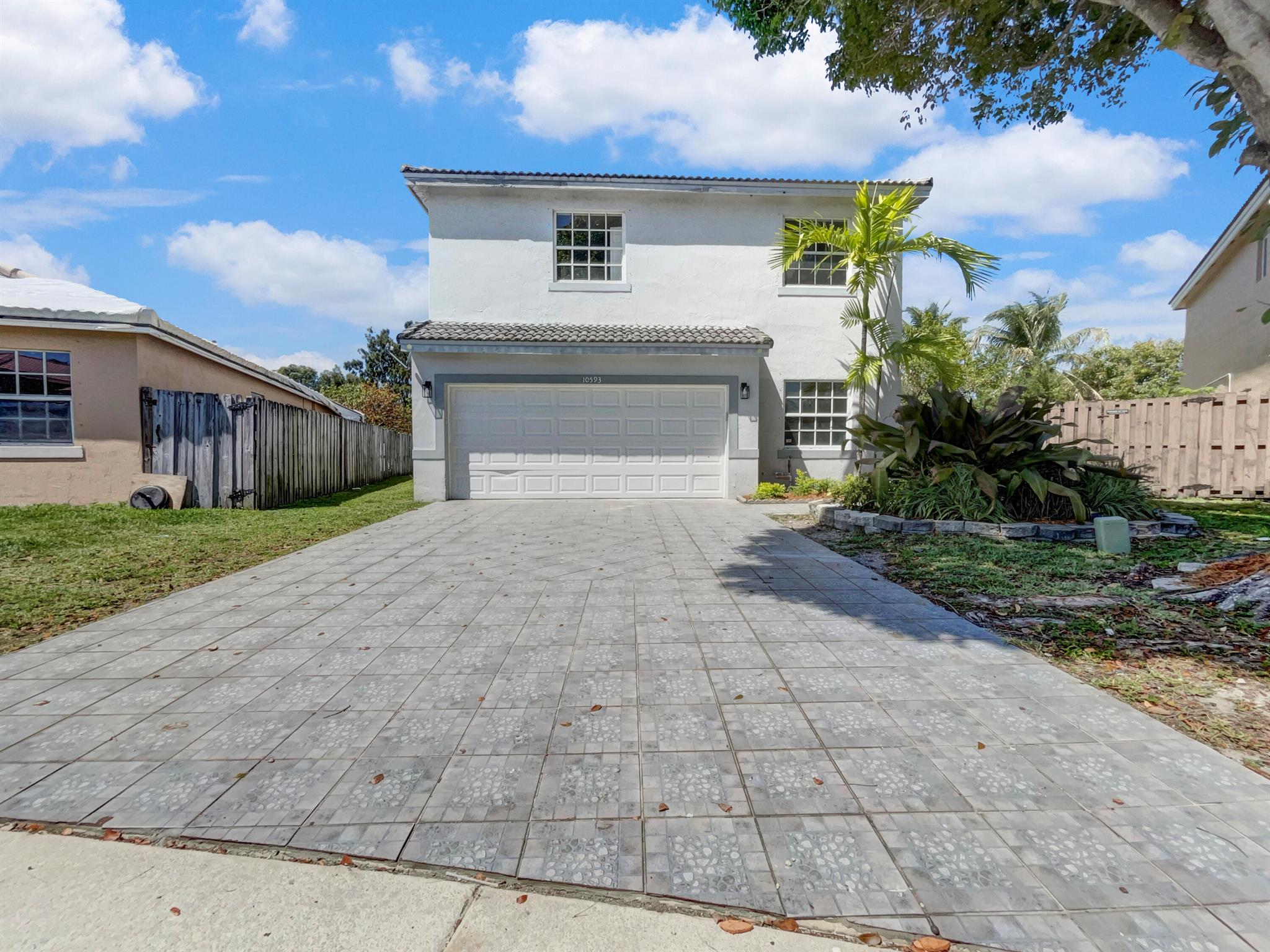 10593 SW 13th Court, Pembroke Pines, FL 