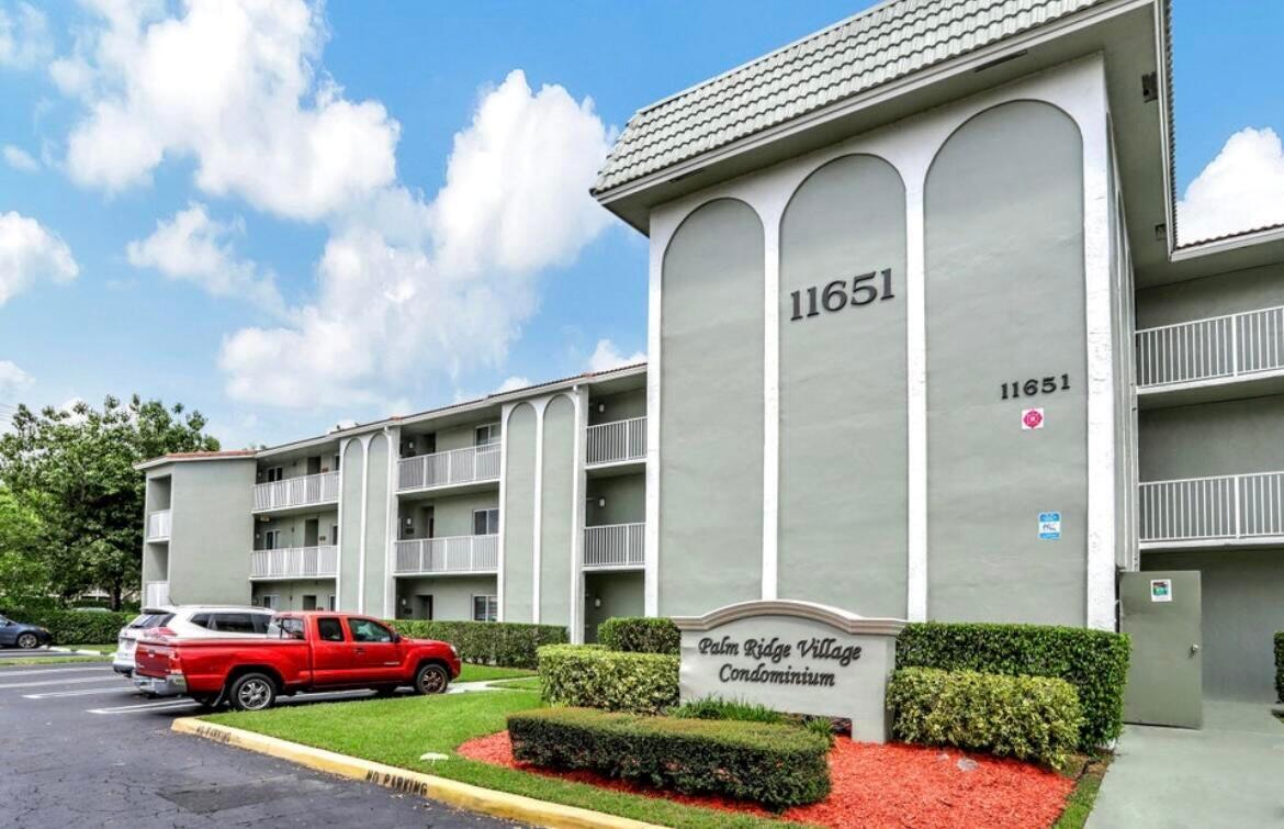 11651 Royal Palm Boulevard 303, Coral Springs, FL 